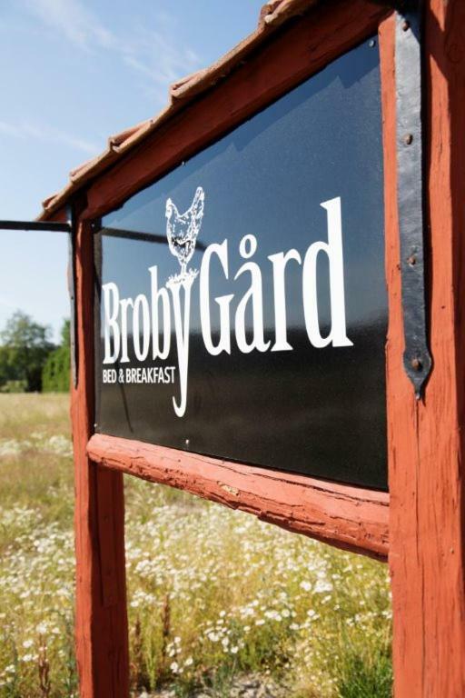 Broby Bed & Breakfast Entreplan Nykoping Luaran gambar