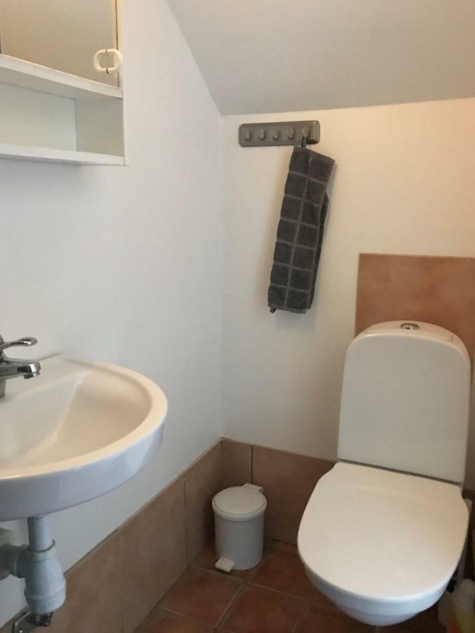Broby Bed & Breakfast Entreplan Nykoping Luaran gambar